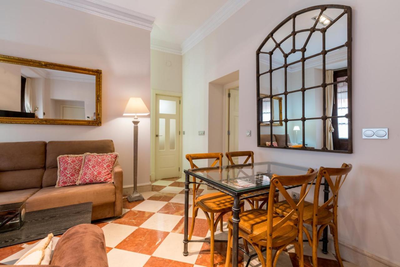 Quevedo Suite Σεβίλλη Εξωτερικό φωτογραφία